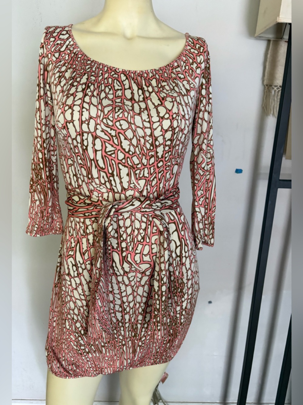 Issa London Coral and Cream Abstract Belted Mini Dress Size 6
